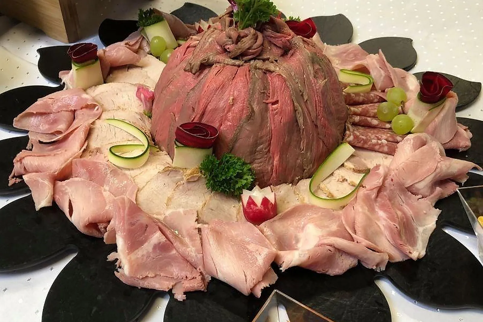 Alsace-Champagne-Ardenne-Lorraine, TRAITEURS - STAFFELFELDEN (HAUT-RHIN) : TRAITEUR SIMON