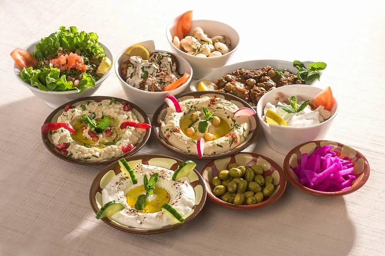 Alsace-Champagne-Ardenne-Lorraine, TRAITEURS - STRASBOURG (BAS-RHIN) : AU CÈDRE