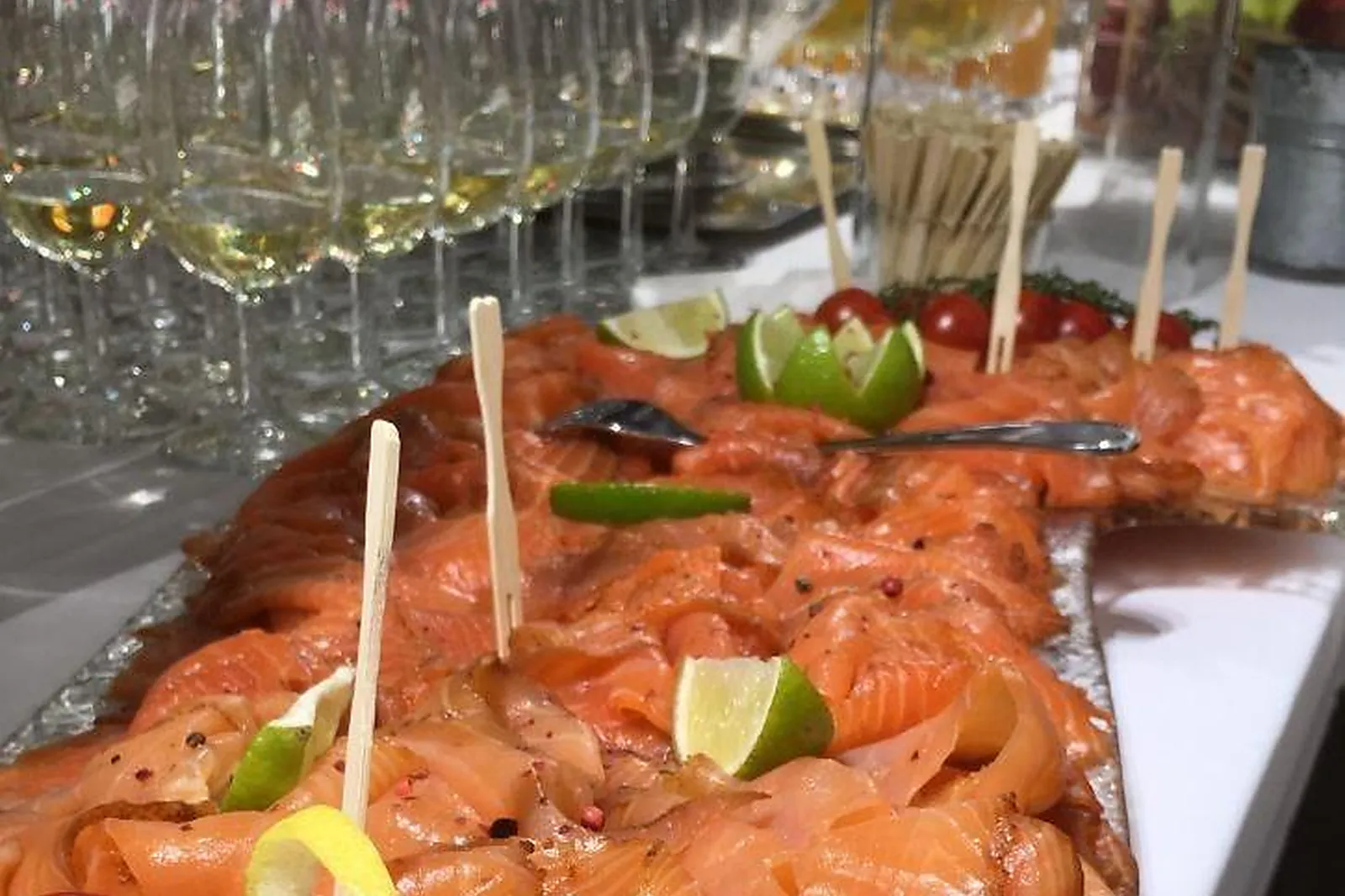 Centre - Val de Loire, TRAITEURS - TOURS (INDRE-ET-LOIRE) : CHEVALIER TRAITEUR