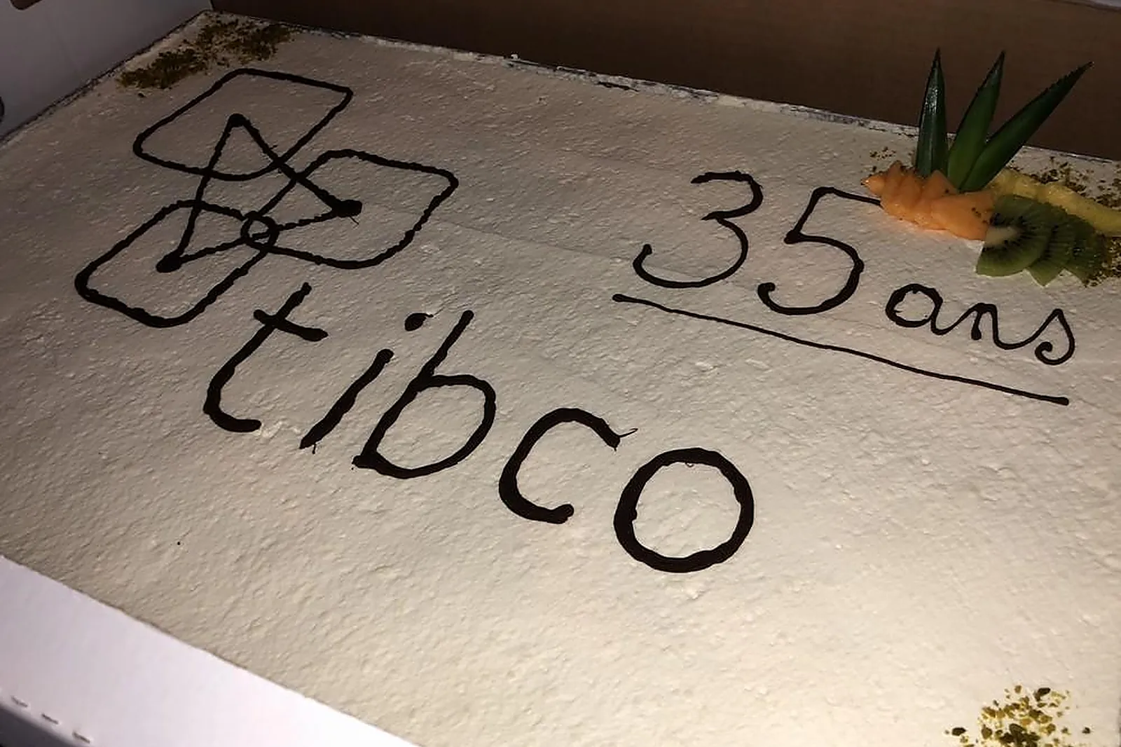 Provence-Alpes-Côte d'Azur, TRAITEURS - TRETS (BOUCHES-DU-RHÔNE) : CINO TRAITEUR