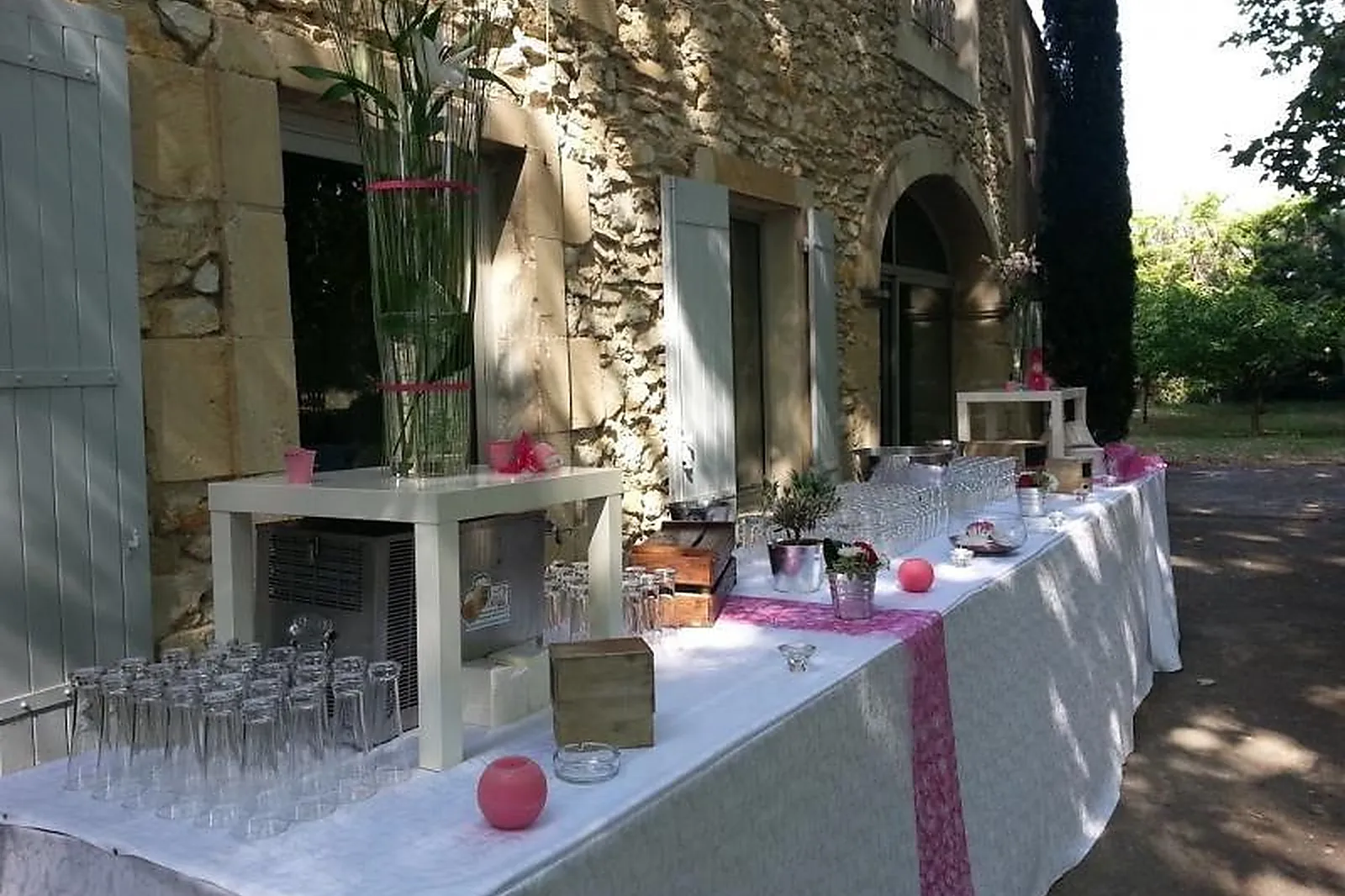 Provence-Alpes-Côte d'Azur, TRAITEURS - VEDENE (VAUCLUSE) : LE RAMIER TRAITEUR