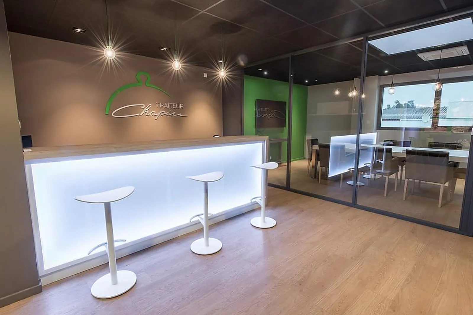 Traiteurs, TRAITEURS - VEZIN-LE-COQUET (ILLE-ET-VILAINE) : CHAPIN TRAITEUR