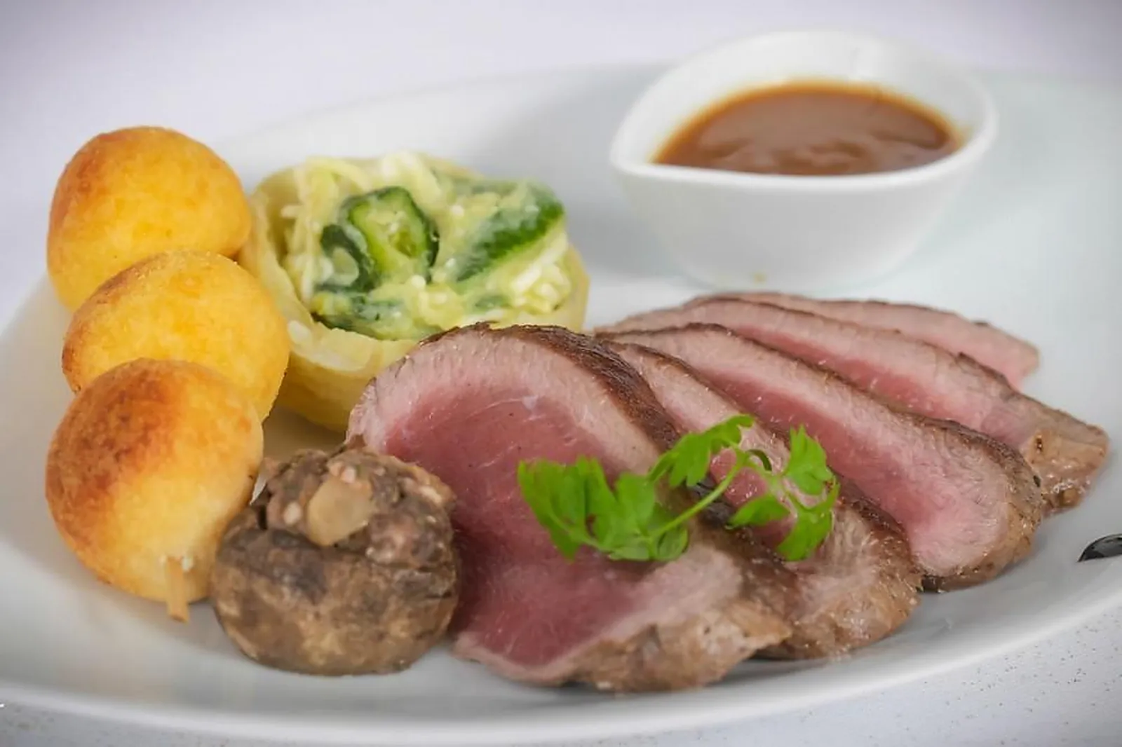 Traiteurs, TRAITEURS - VILLEBAROU (LOIR-ET-CHER) : GUILLON PASCAL