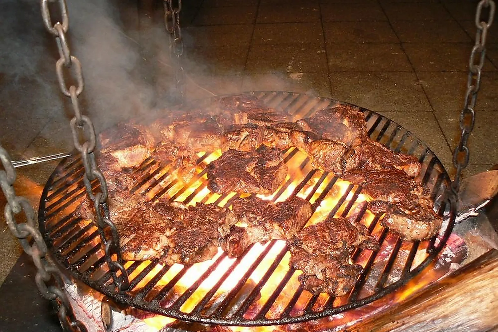 Traiteurs, TRAITEURS - VILLENEUVE-LE-ROI (VAL-DE-MARNE) : BELTOISE CLAMENS