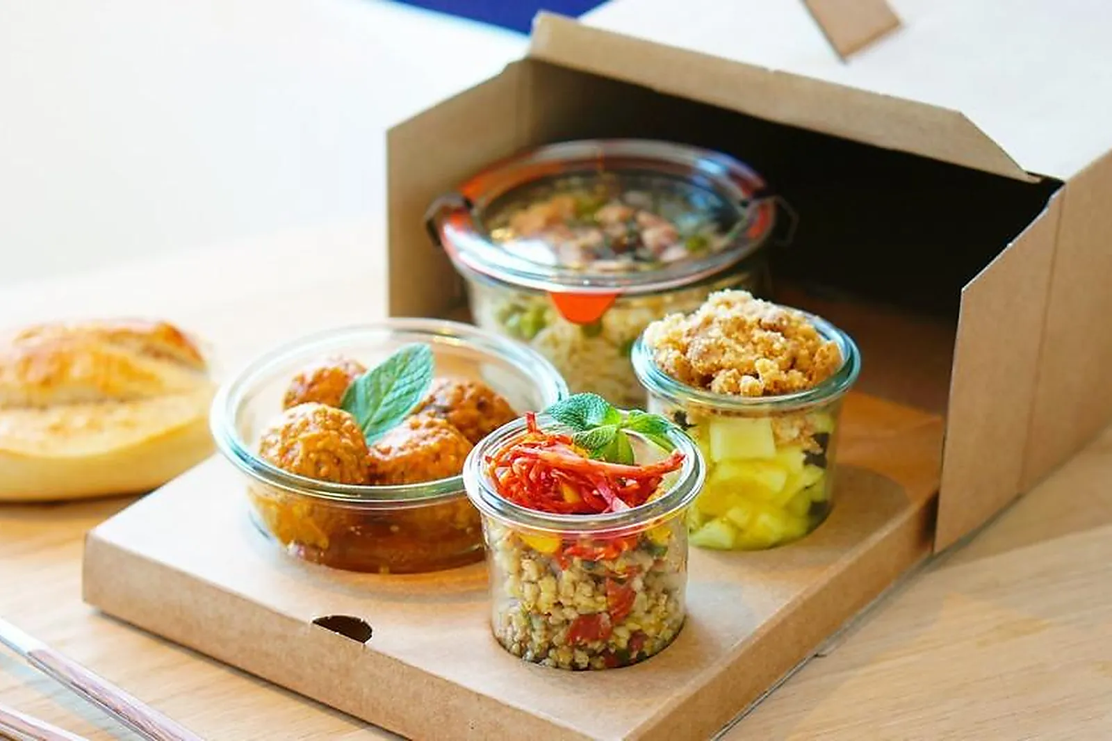 Traiteurs, TRAITEURS - VILLEURBANNE (RHÔNE) : LA BOUCLE