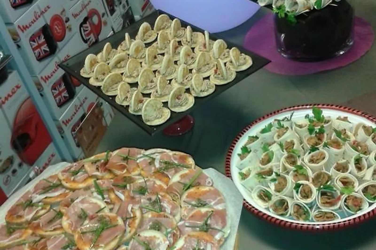 Auvergne-Rhône-Alpes, TRAITEURS - VAISE (RHÔNE) : PASIDEO TRAITEUR