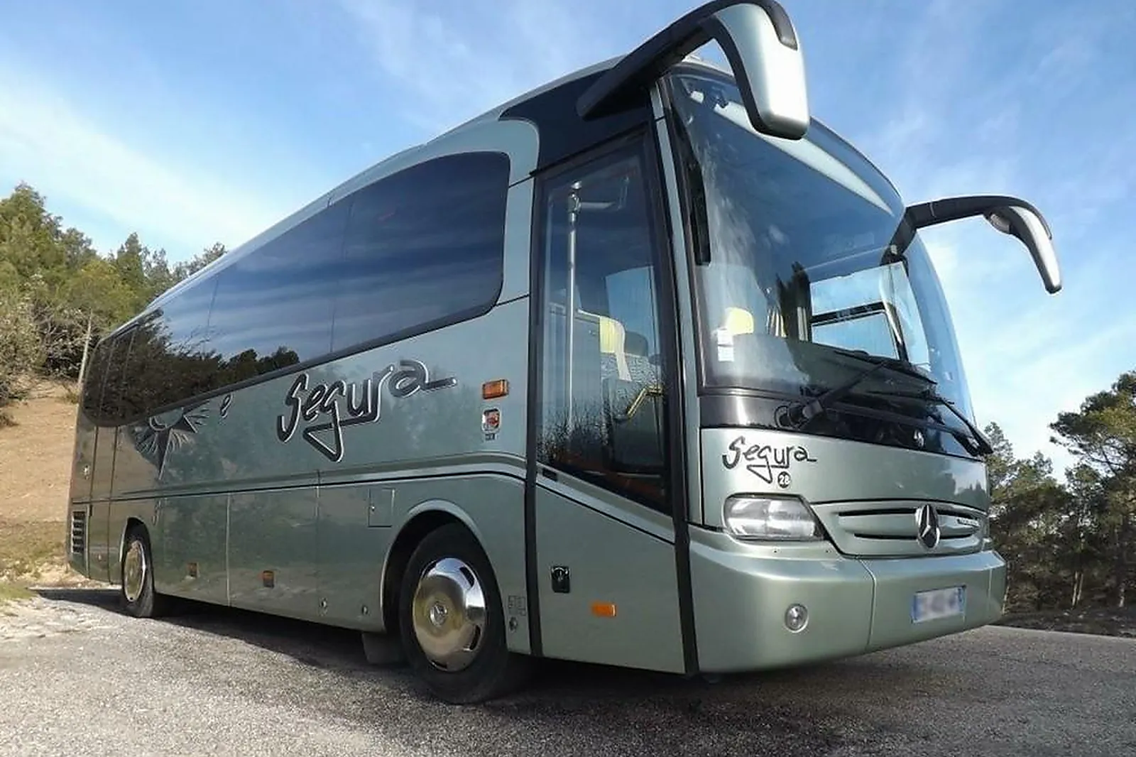 Transfert, VÉHICULES DE PRESTIGE - ARLES (BOUCHES-DU-RHÔNE) : AUTOCARS SEGURA