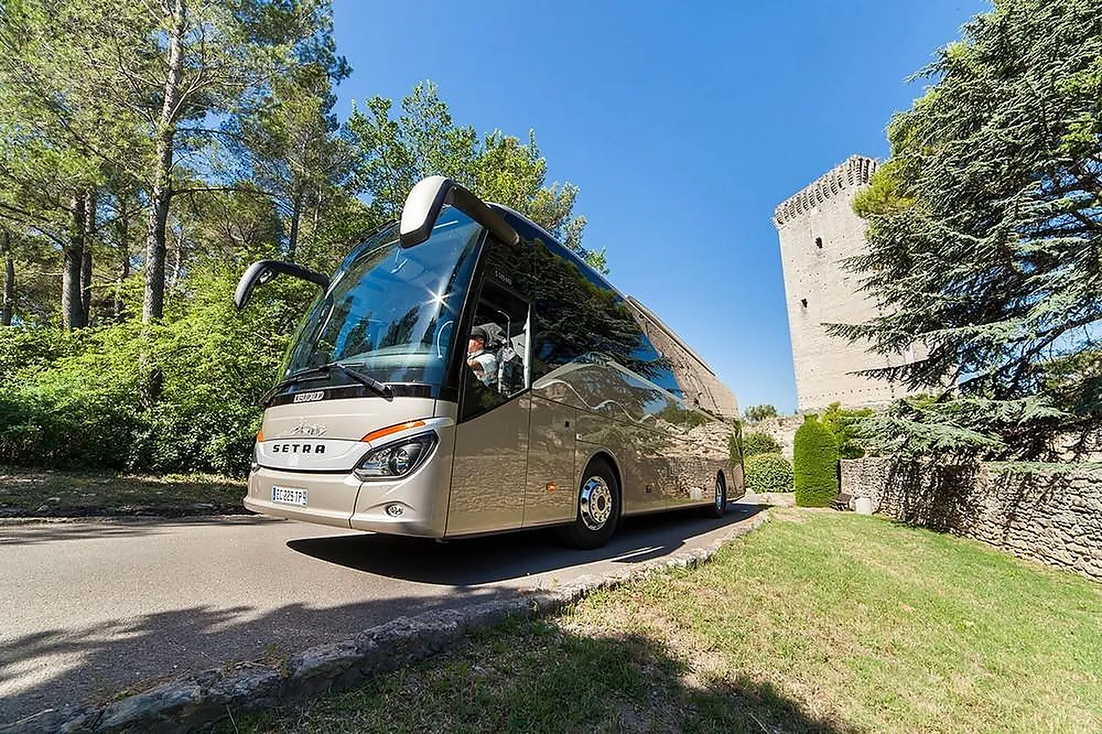 Transfert, VÉHICULES DE PRESTIGE - AVIGNON (VAUCLUSE) : AUTOCARS LIEUTAUD