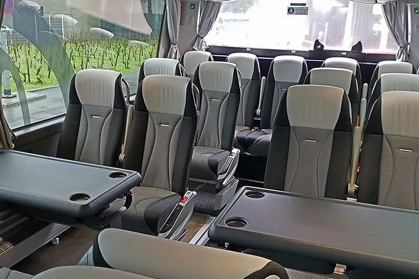 Transfert, VÉHICULES DE PRESTIGE - BORDEAUX (GIRONDE) : MERCIER AUTOCARS