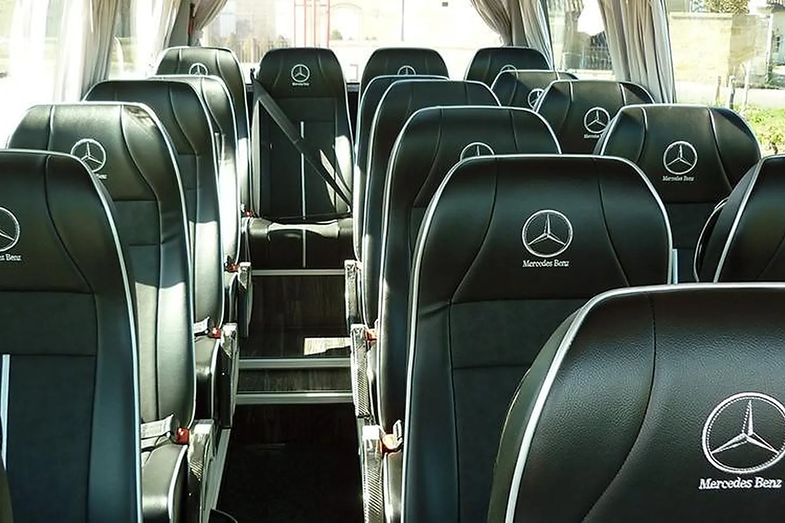 Transfert, VÉHICULES DE PRESTIGE - BORDEAUX (GIRONDE) : MERCIER AUTOCARS