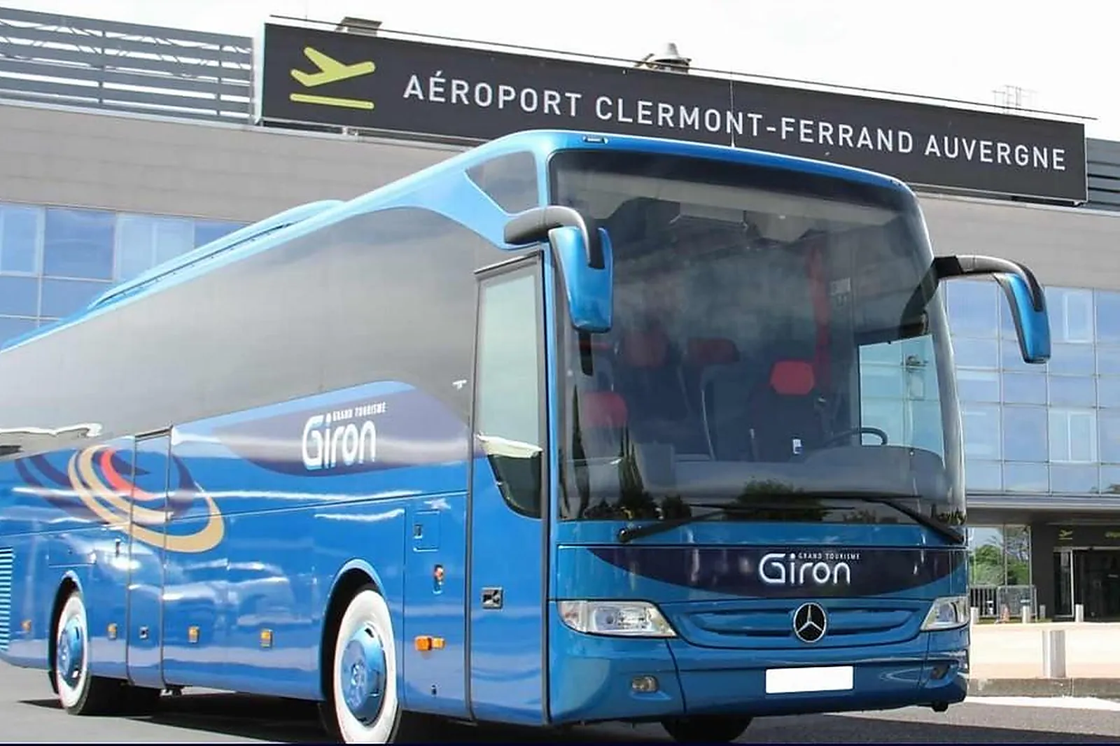 Transfert, VÉHICULES DE PRESTIGE - COURNON D'AUVERGNE (PUY-DE-DÔME) : GRAND TOURISME GIRON