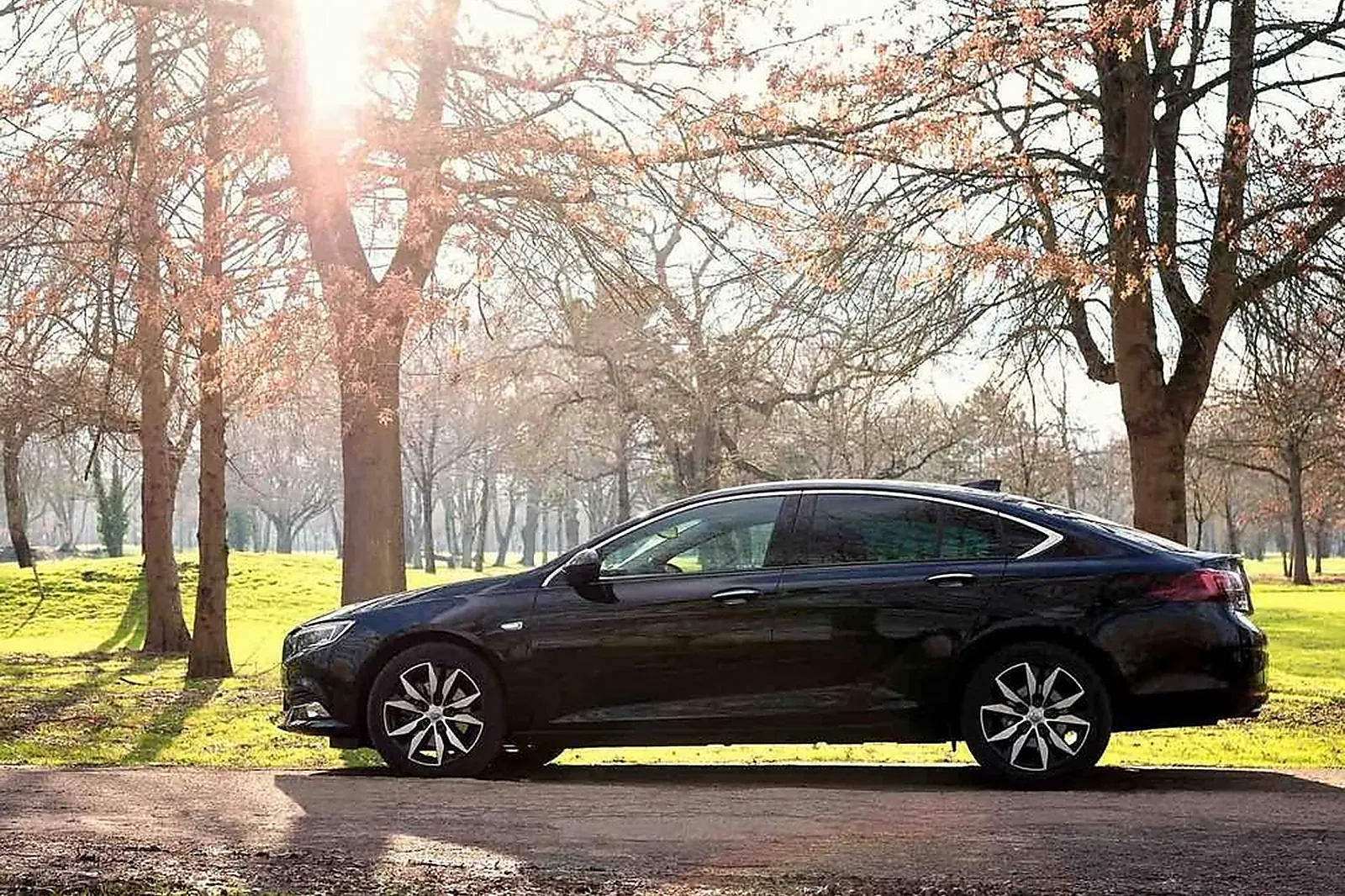 Transfert, VÉHICULES DE PRESTIGE - ETAULIERS (GIRONDE) : AQUITAINE BUSINESS VTC