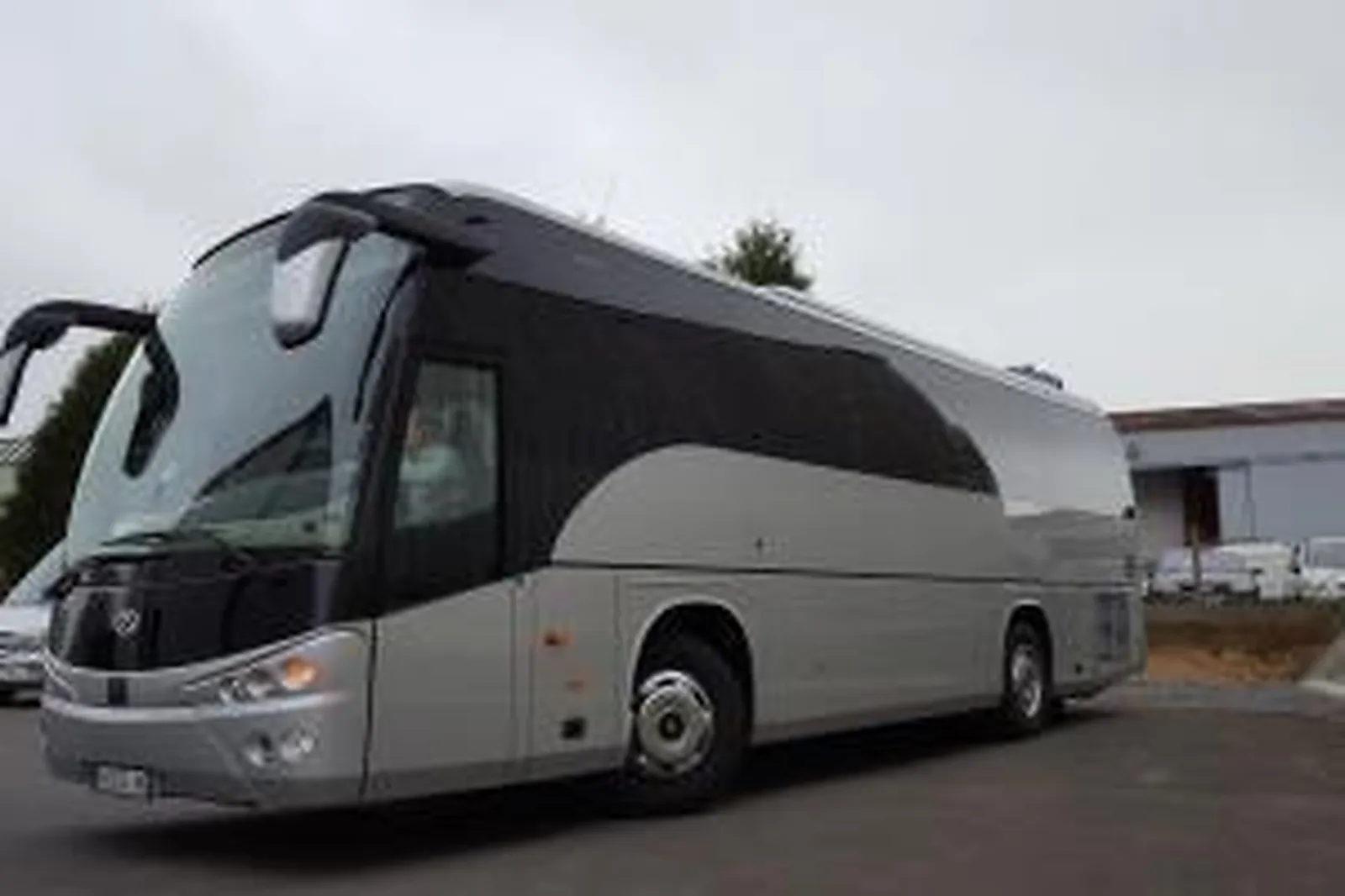 Transfert, VÉHICULES DE PRESTIGE - GRENTHEVILLE (CALVADOS) : LES VOITURES HENRI PAVARD