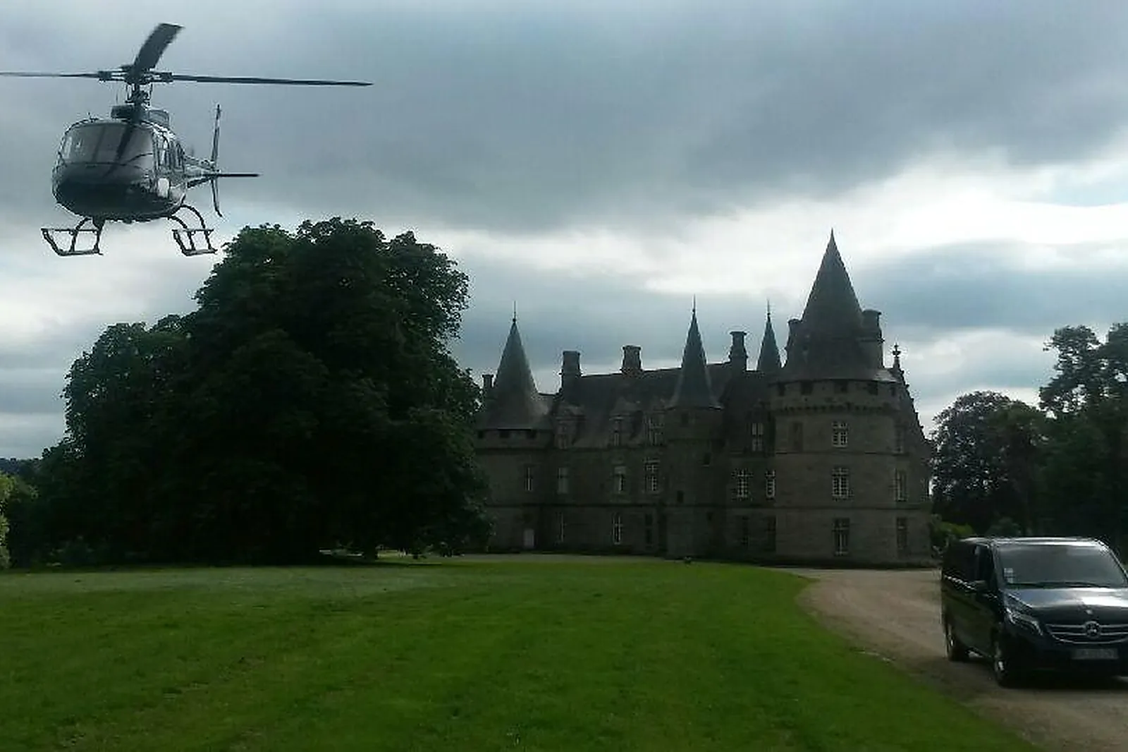 Transfert, VÉHICULES DE PRESTIGE - GRENTHEVILLE (CALVADOS) : LES VOITURES HENRI PAVARD