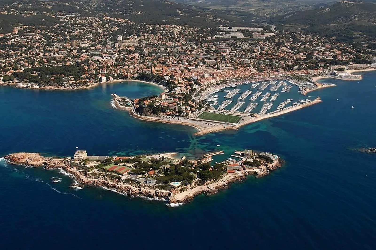 Transfert, VÉHICULES DE PRESTIGE - LE BEAUSSET (VAR) : CABS COMPANY