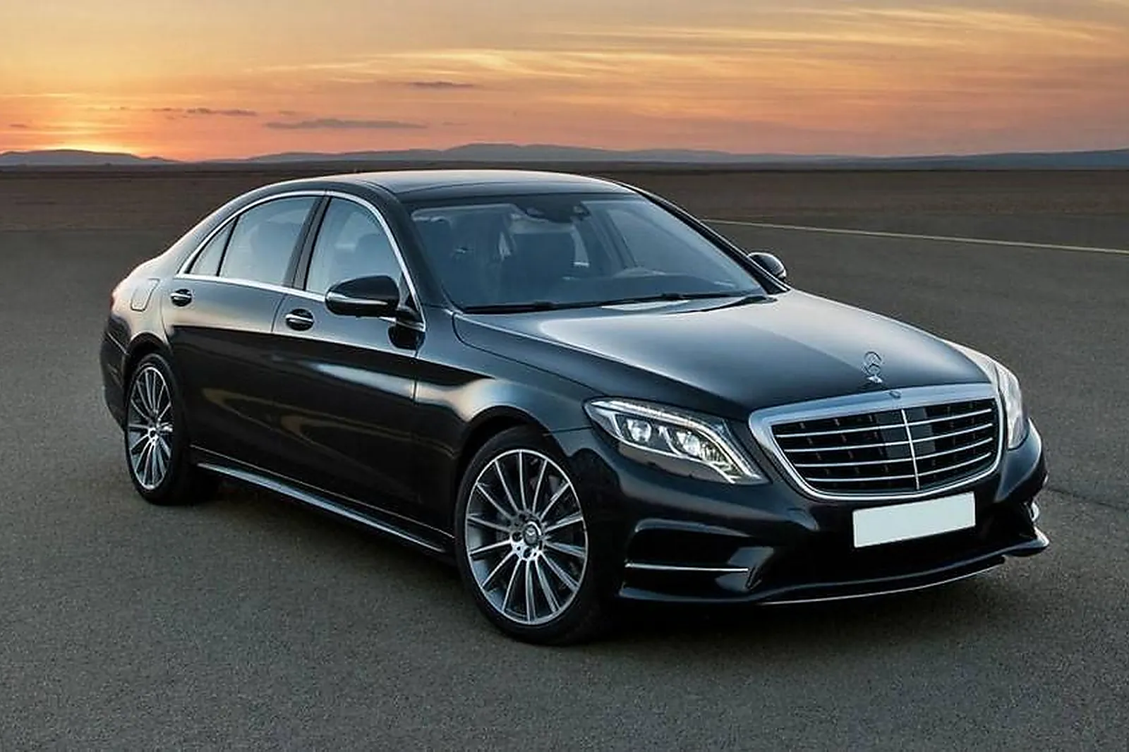 Transfert, VÉHICULES DE PRESTIGE - MARSEILLE (BOUCHES-DU-RHÔNE) : DELUX ROLLS LOCATION