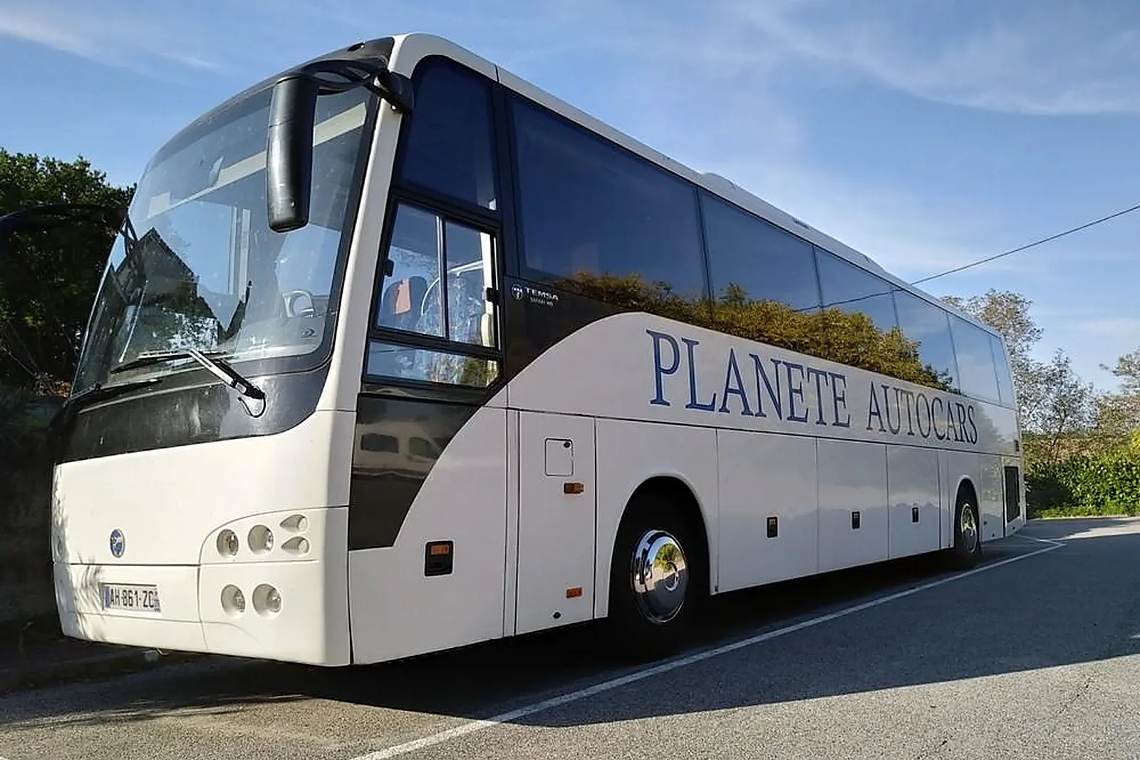 Transfert, VÉHICULES DE PRESTIGE - PARIS (PARIS) : PLANÈTE AUTOCARS