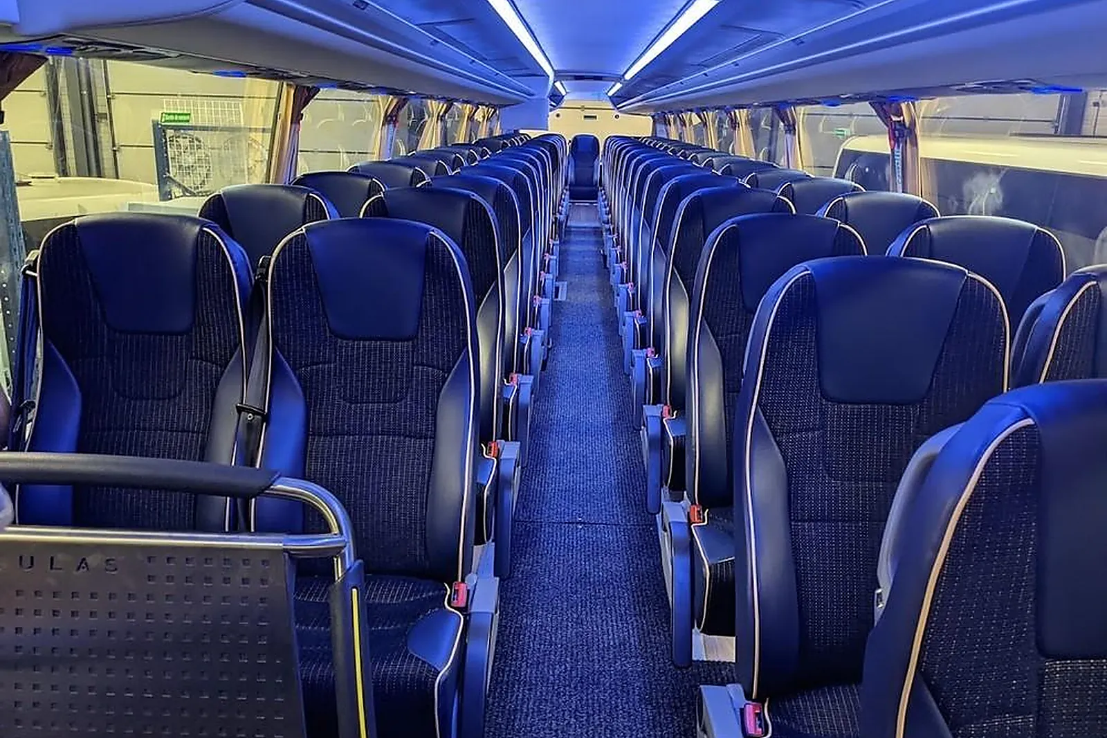 Transfert, VÉHICULES DE PRESTIGE - TRIGNAC (LOIRE-ATLANTIQUE) : LES TRANSPORTS T