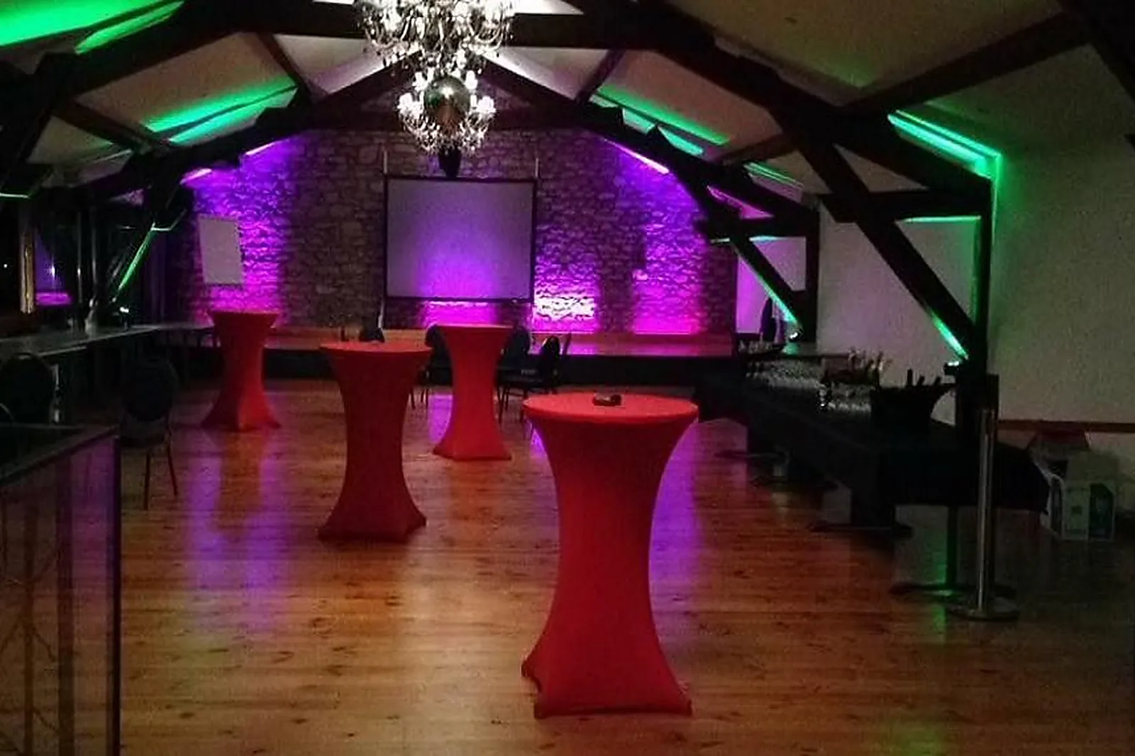 Lieux événementiels, 1810 VILLAGE