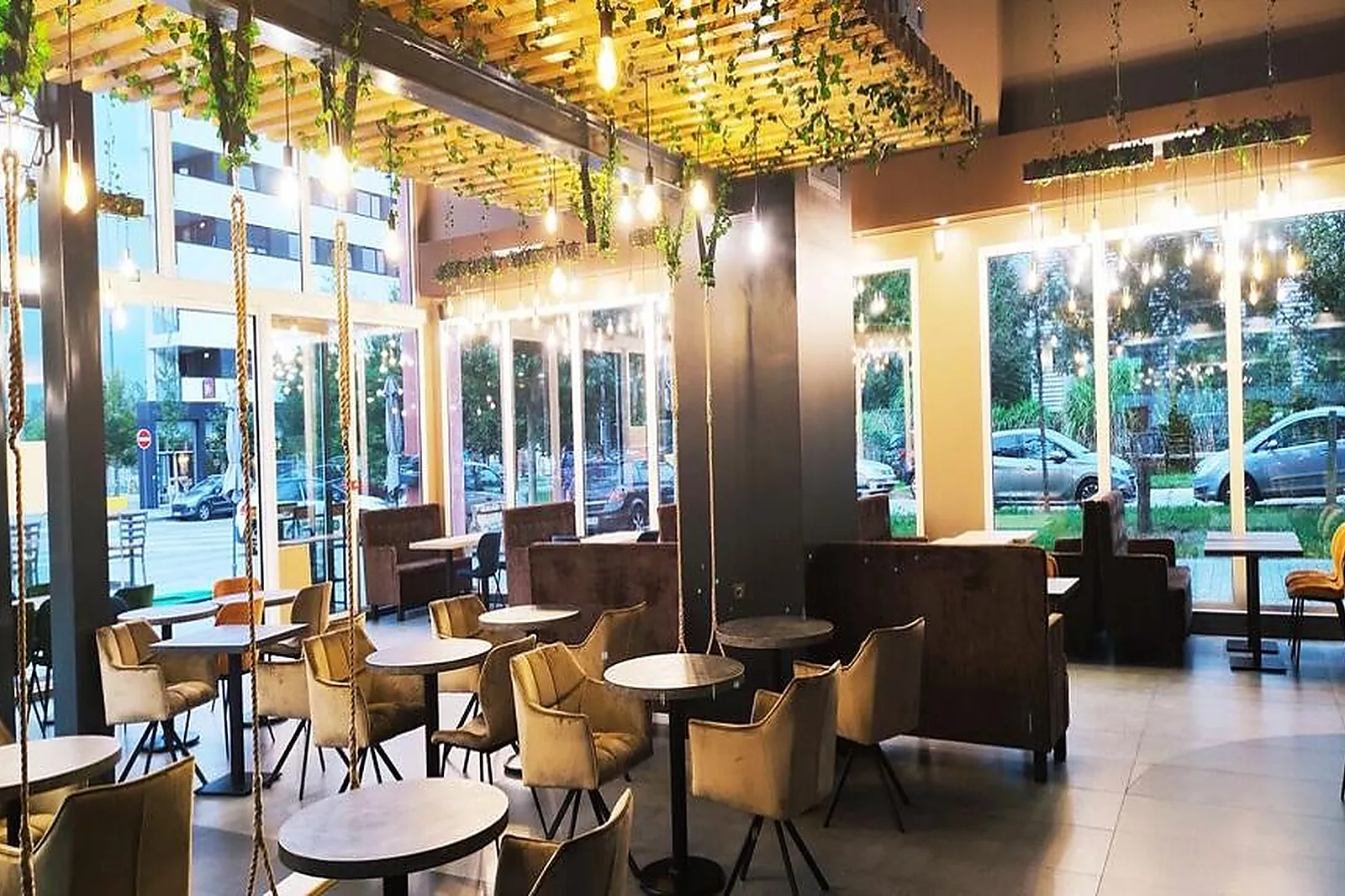 Lieux événementiels, 19