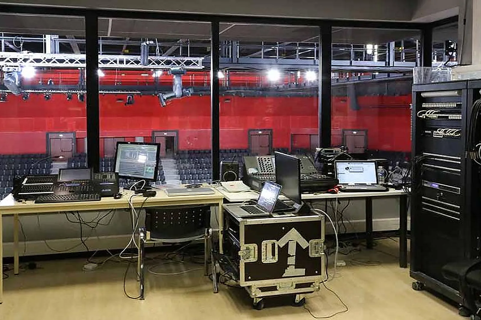 Lieux événementiels, AINTEREXPO