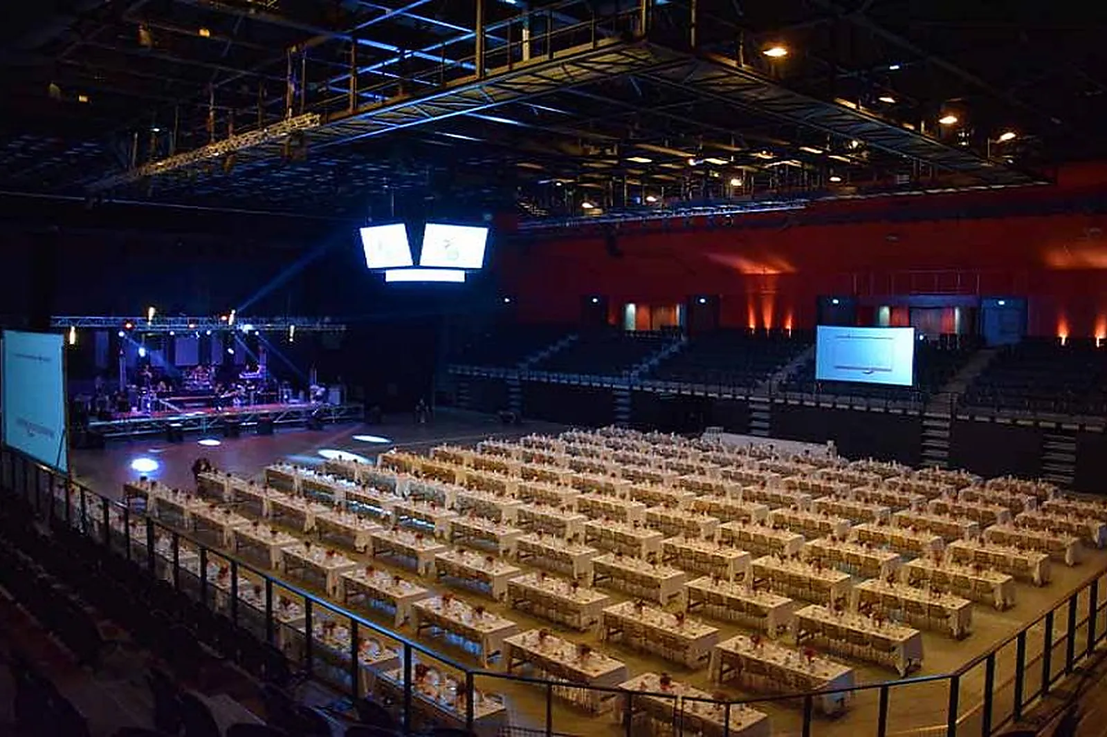 Lieux événementiels, AINTEREXPO