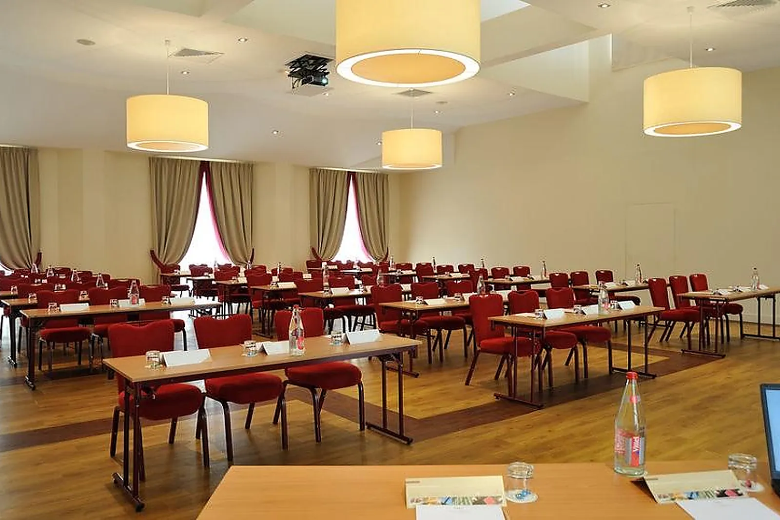 Lieux événementiels, AQUABELLA HÔTEL & SPA  - GROUPE PARTOUCHE