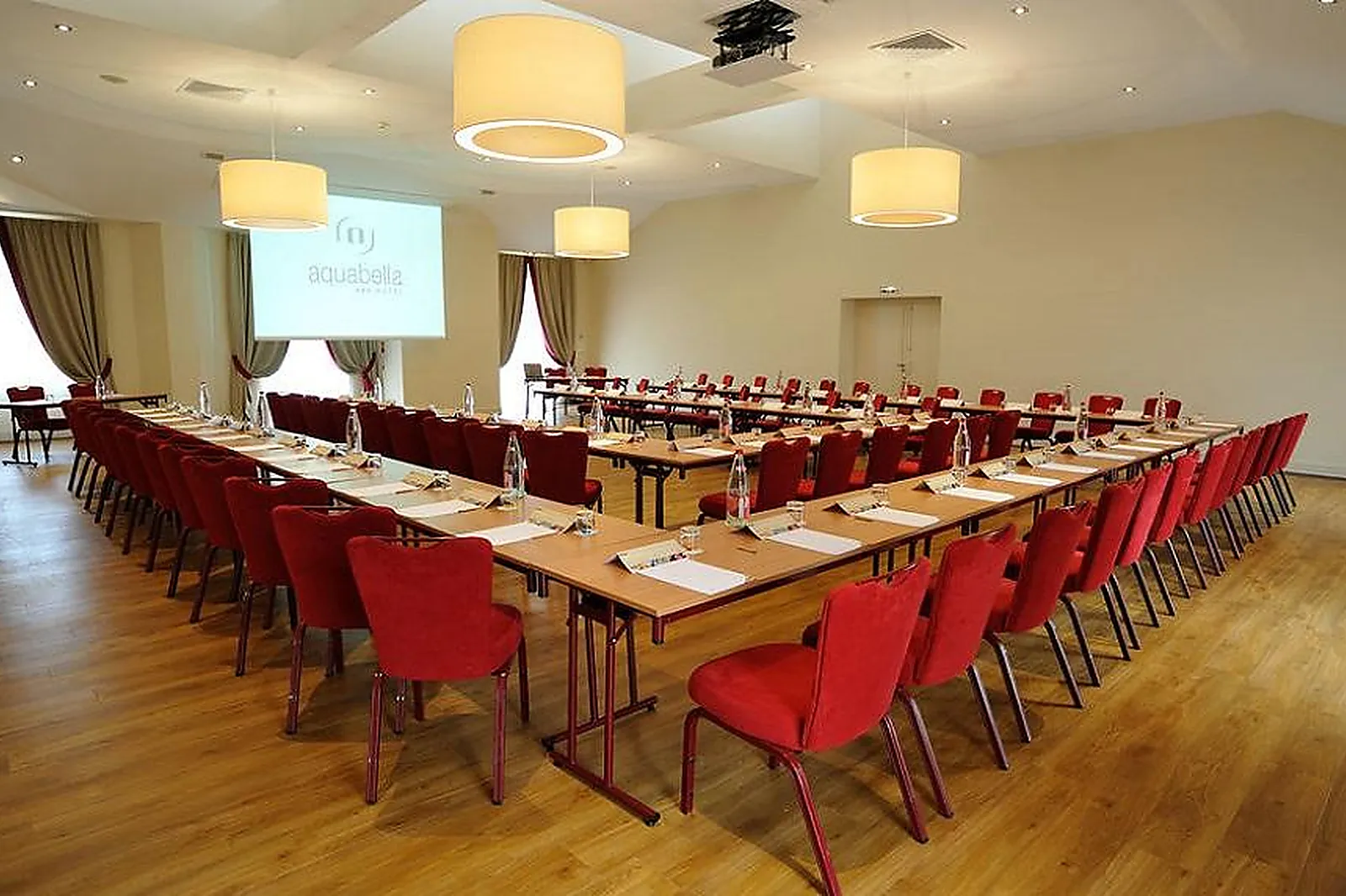 Lieux événementiels, AQUABELLA HÔTEL & SPA  - GROUPE PARTOUCHE