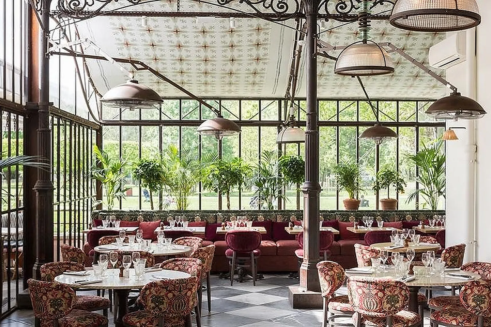 Lieux événementiels, AU RESTAURANT L'ILE