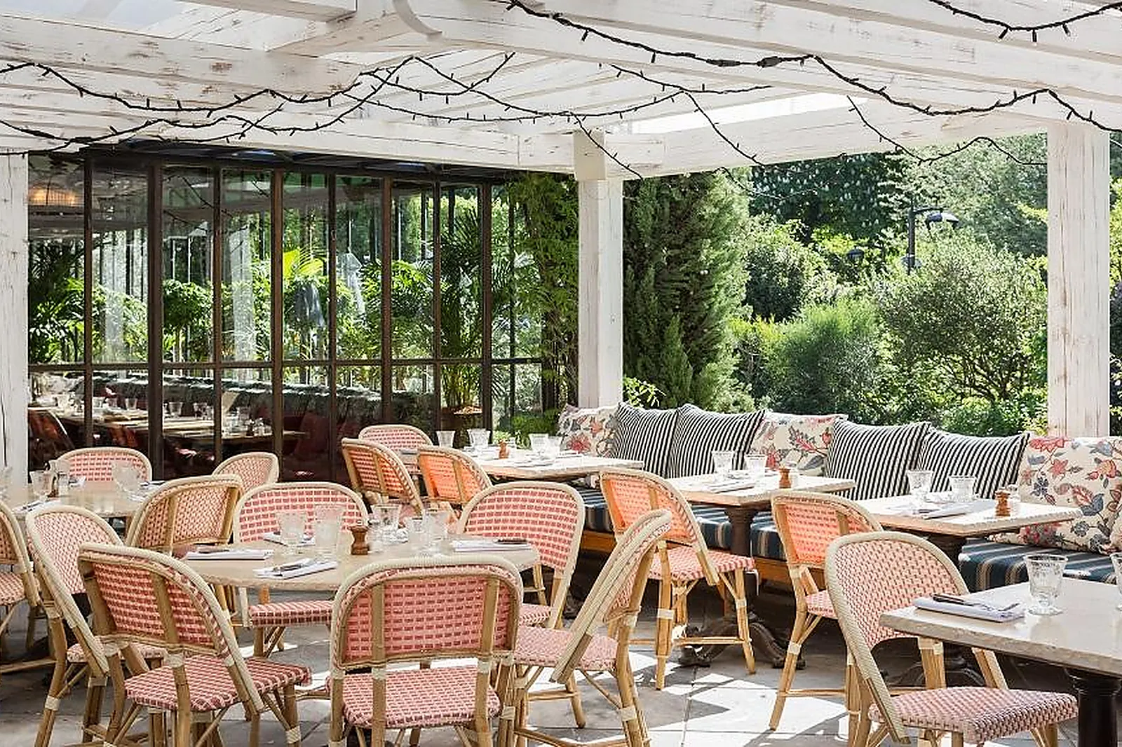 Lieux événementiels, AU RESTAURANT L'ILE