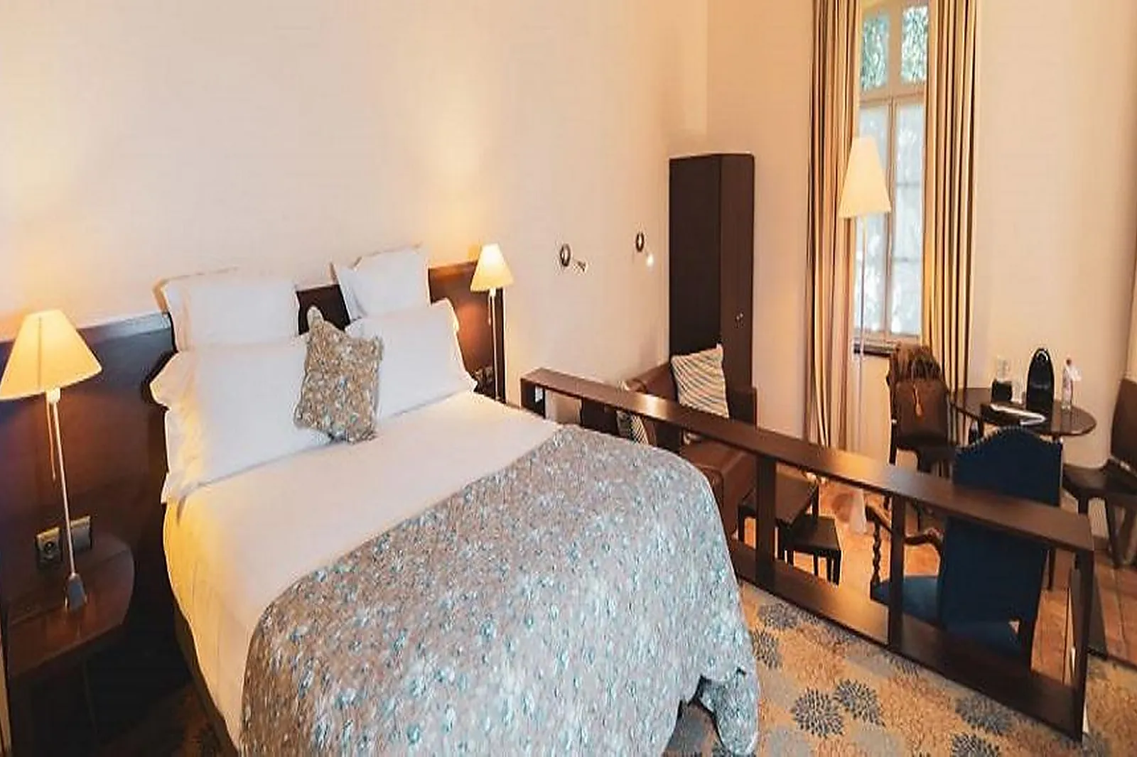 Lieux événementiels, BEST WESTERN HÔTEL LE DONJON