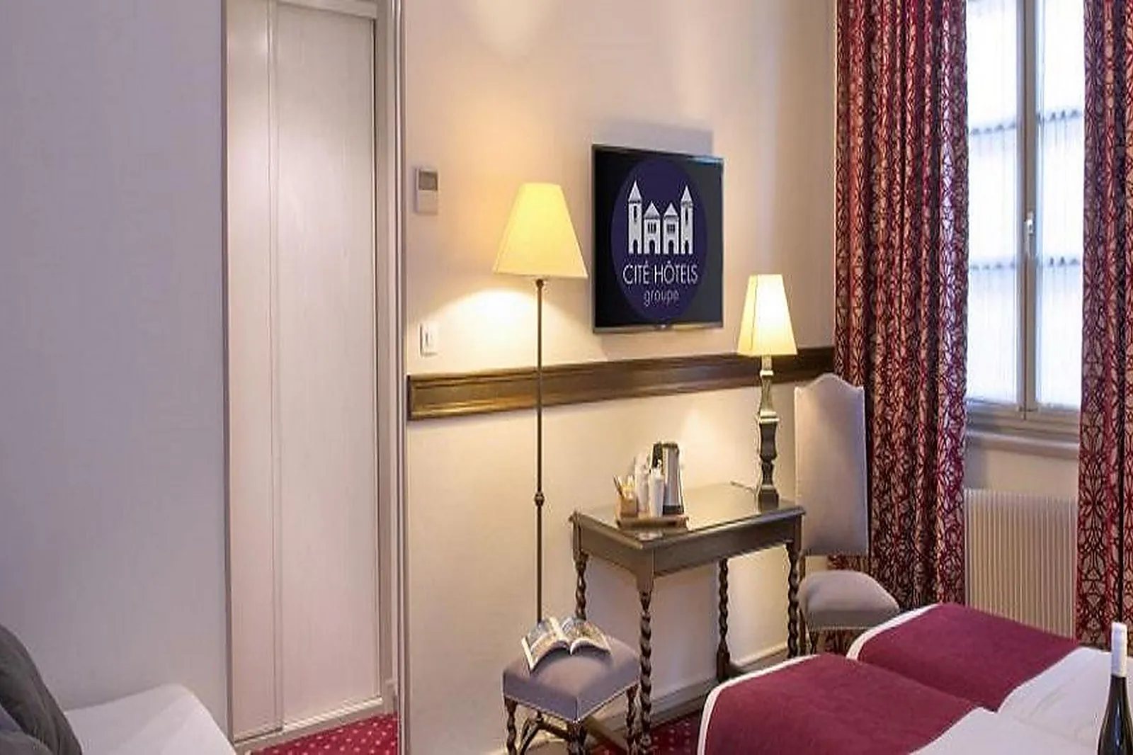 Lieux événementiels, BEST WESTERN HÔTEL LE DONJON