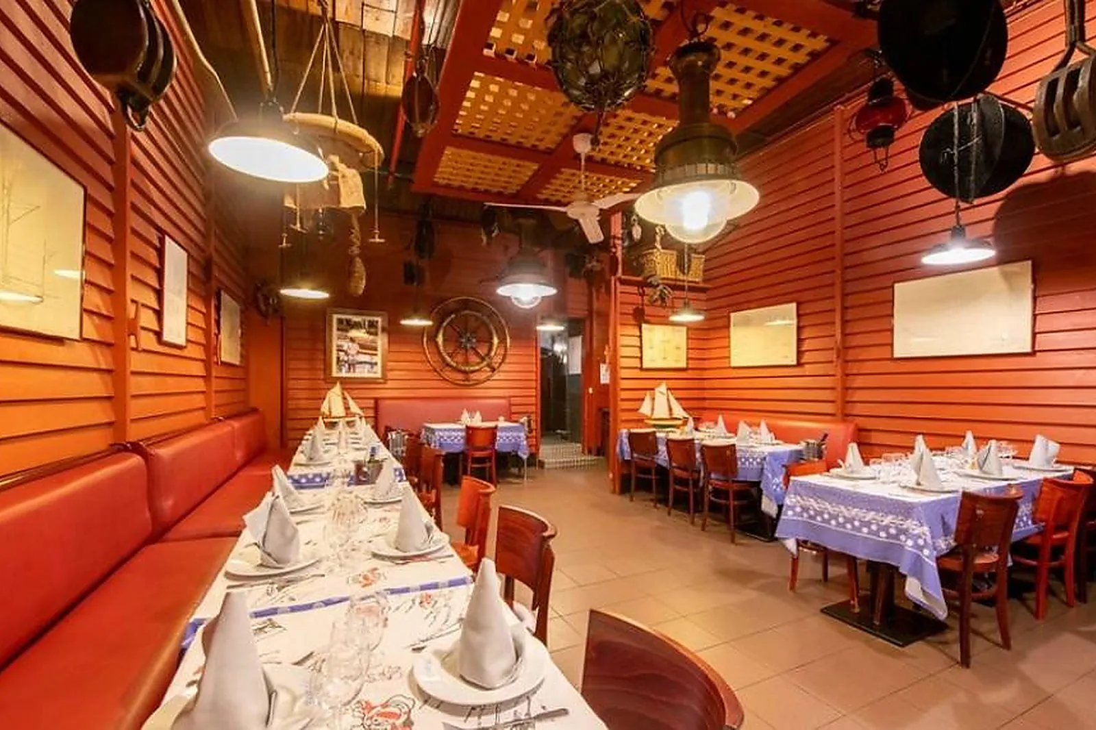 Lieux événementiels, BAR ANDRÉ