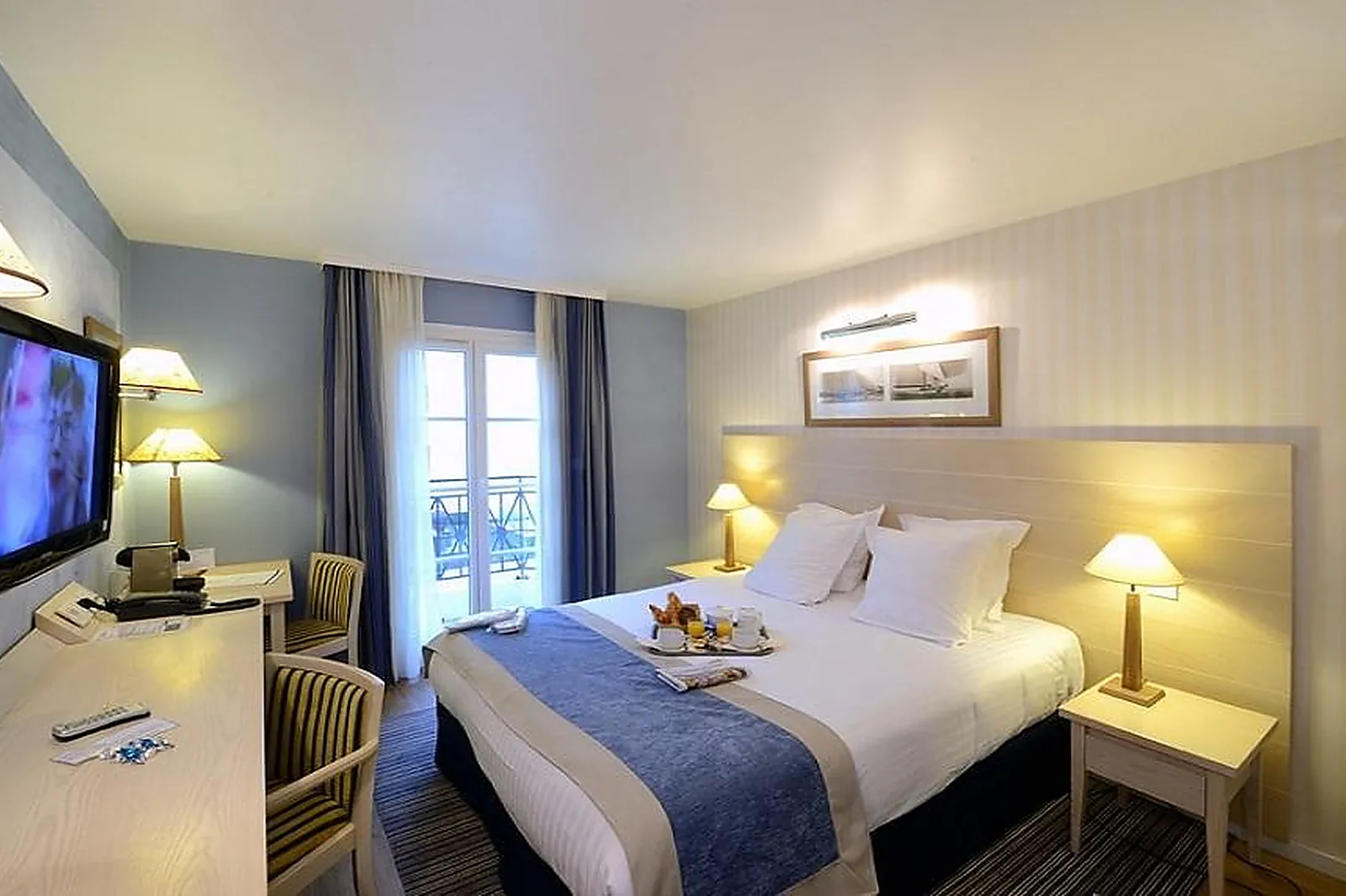 Lieux événementiels, BEACH HÔTEL