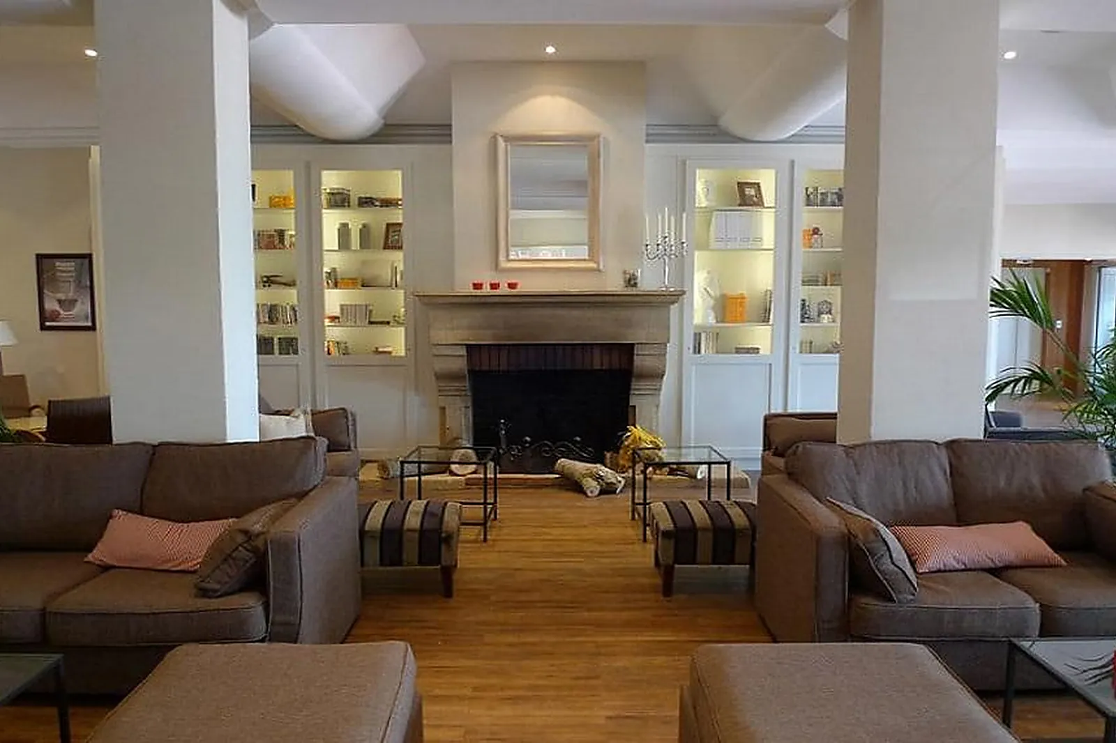 Lieux événementiels, BEACH HÔTEL