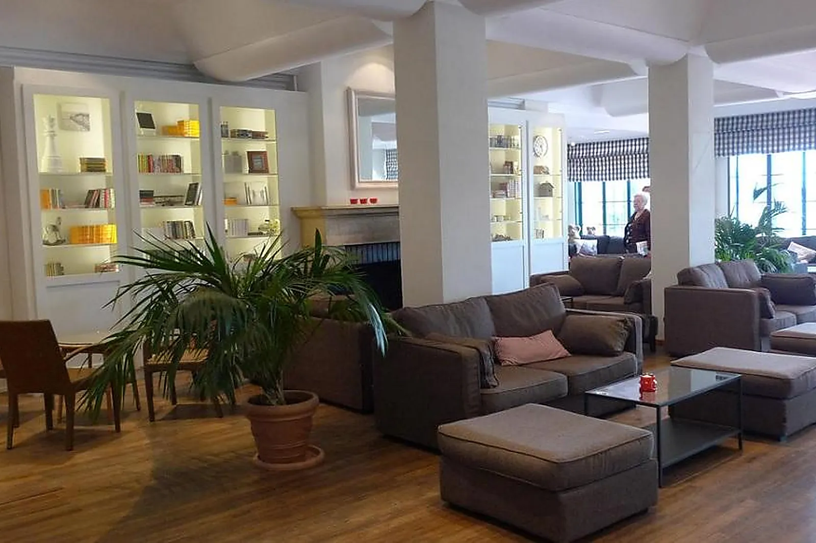 Lieux événementiels, BEACH HÔTEL