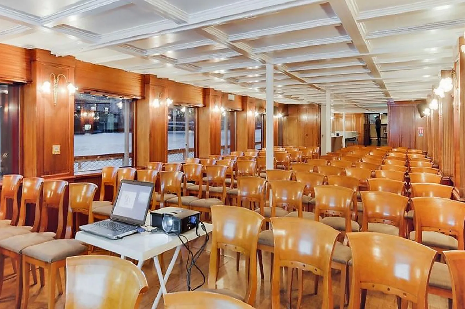 Lieux événementiels, BELLE VALLÉE - PÉNICHE