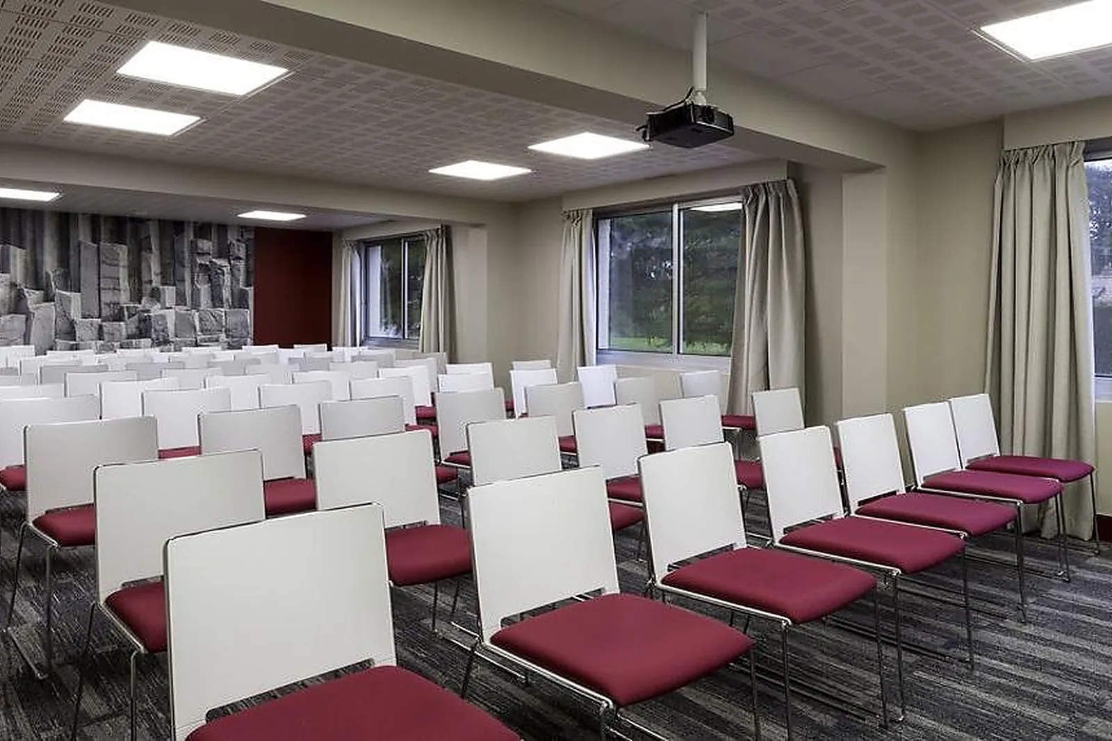 Lieux événementiels, BEST WESTERN HÔTEL LA PORTE DES CHÂTEAUX