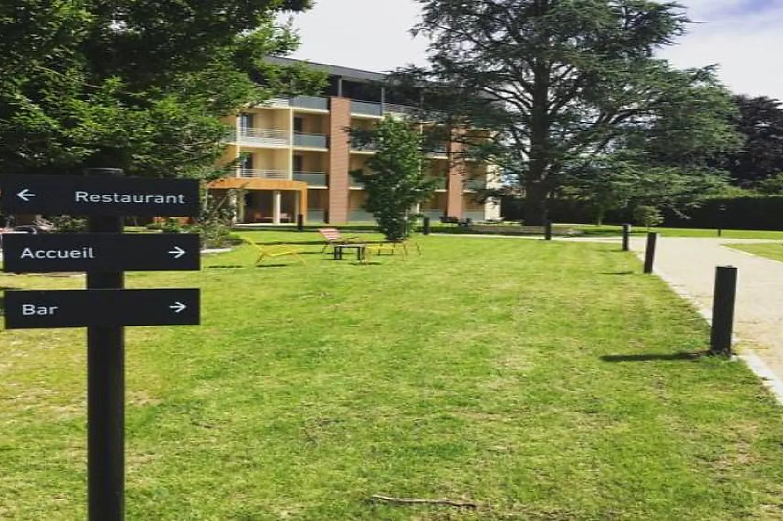 Lieux événementiels, BEST WESTERN HÔTEL LA PORTE DES CHÂTEAUX