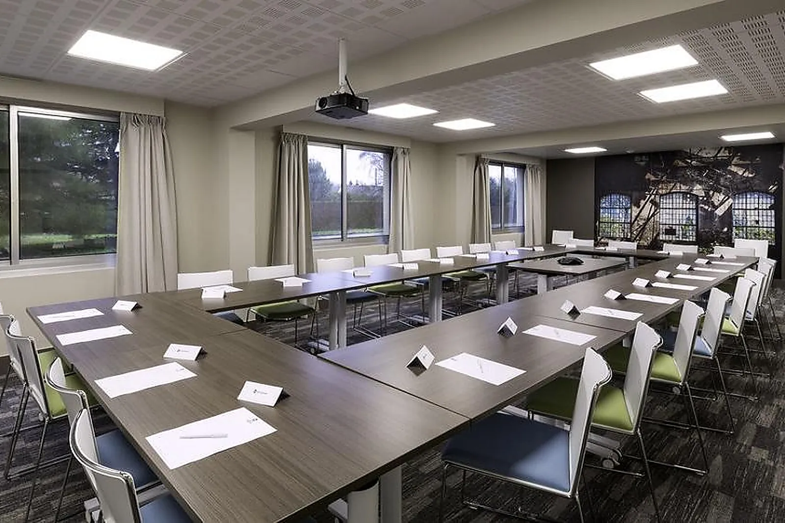 Lieux événementiels, BEST WESTERN HÔTEL LA PORTE DES CHÂTEAUX