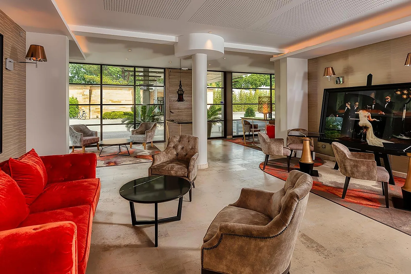 Lieux événementiels, BEST WESTERN HÔTEL LE LAVARIN