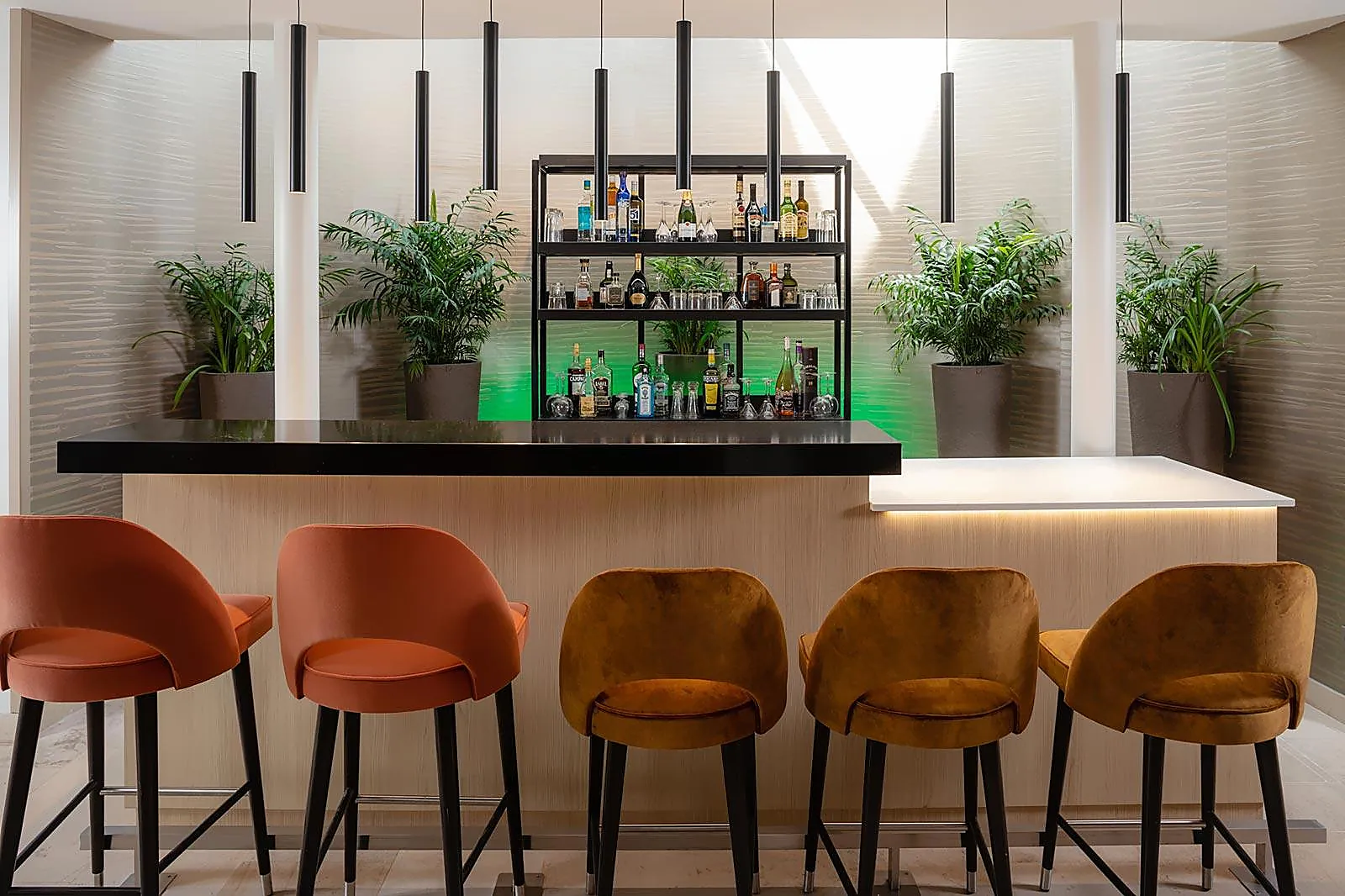 Lieux événementiels, BEST WESTERN HÔTEL LE LAVARIN