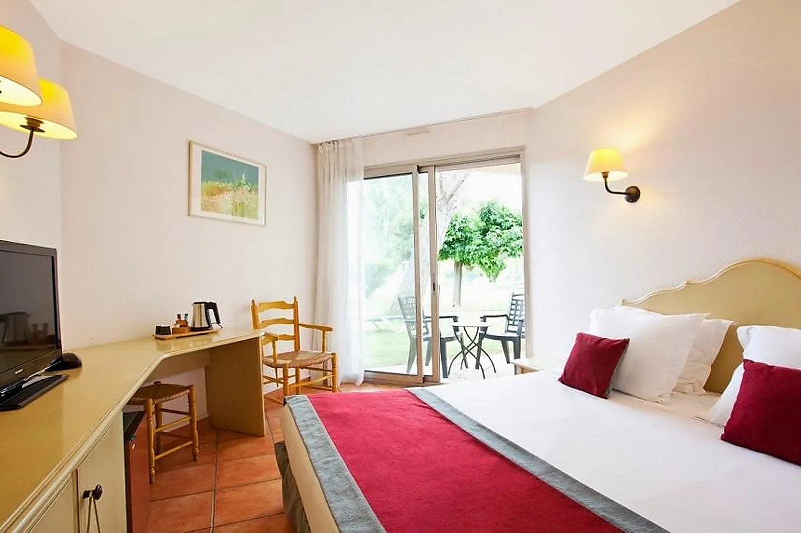 Lieux événementiels, BEST WESTERN HÔTEL LE PARADOU AVIGNON