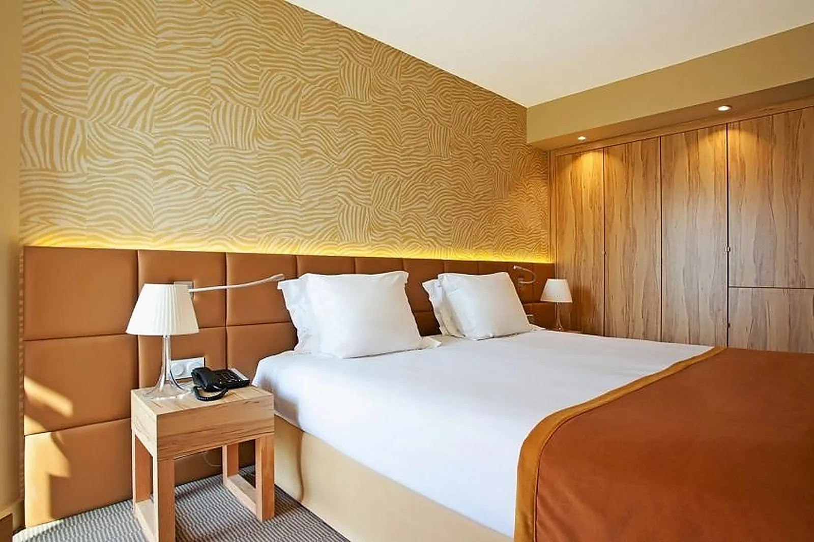 Lieux événementiels, BEST WESTERN HÔTEL LE PARADOU AVIGNON