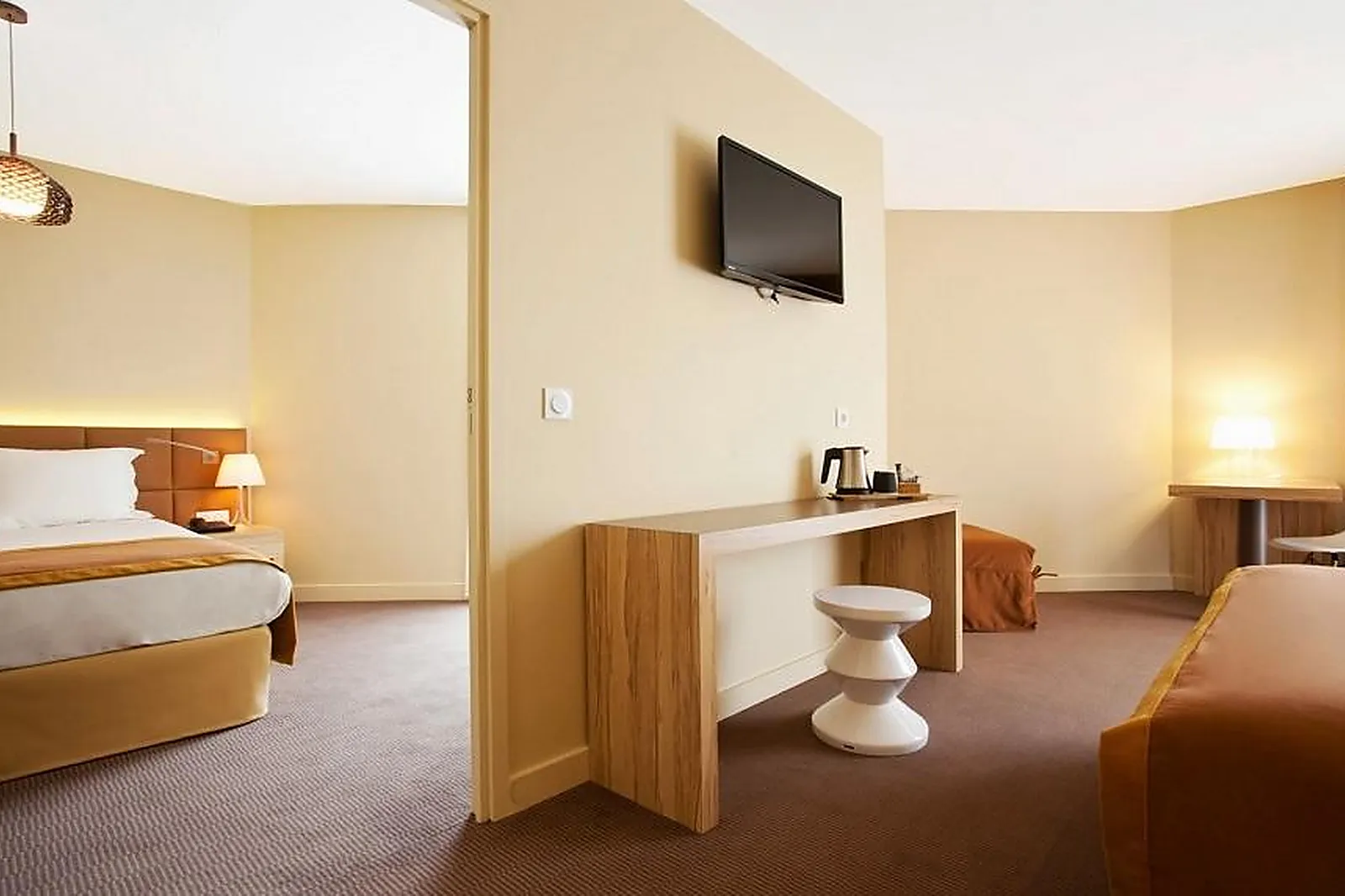 Lieux événementiels, BEST WESTERN HÔTEL LE PARADOU AVIGNON