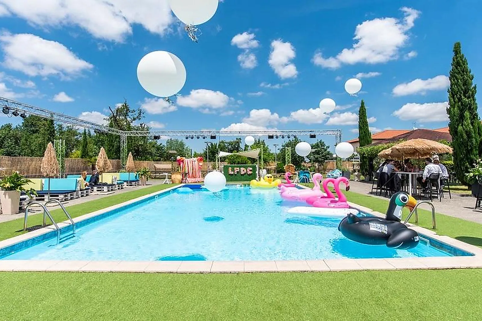 Lieux événementiels, BEST WESTERN LE CANARD SUR LE TOIT