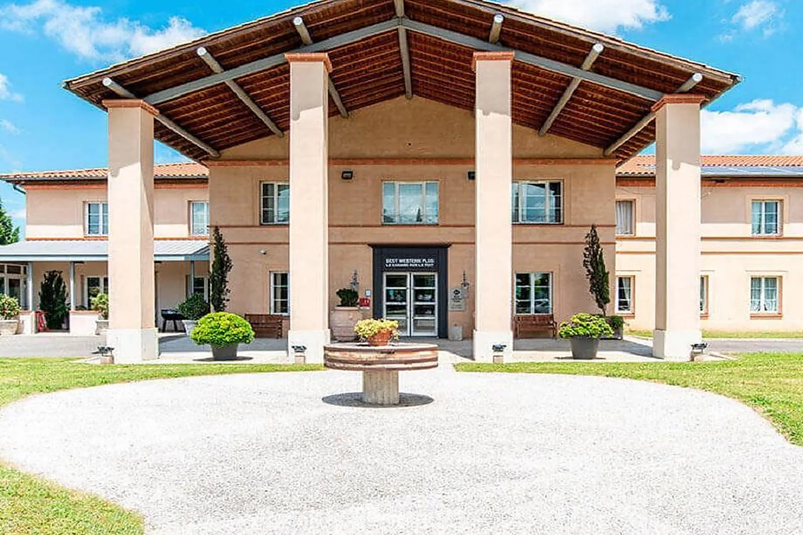 Lieux événementiels, BEST WESTERN LE CANARD SUR LE TOIT