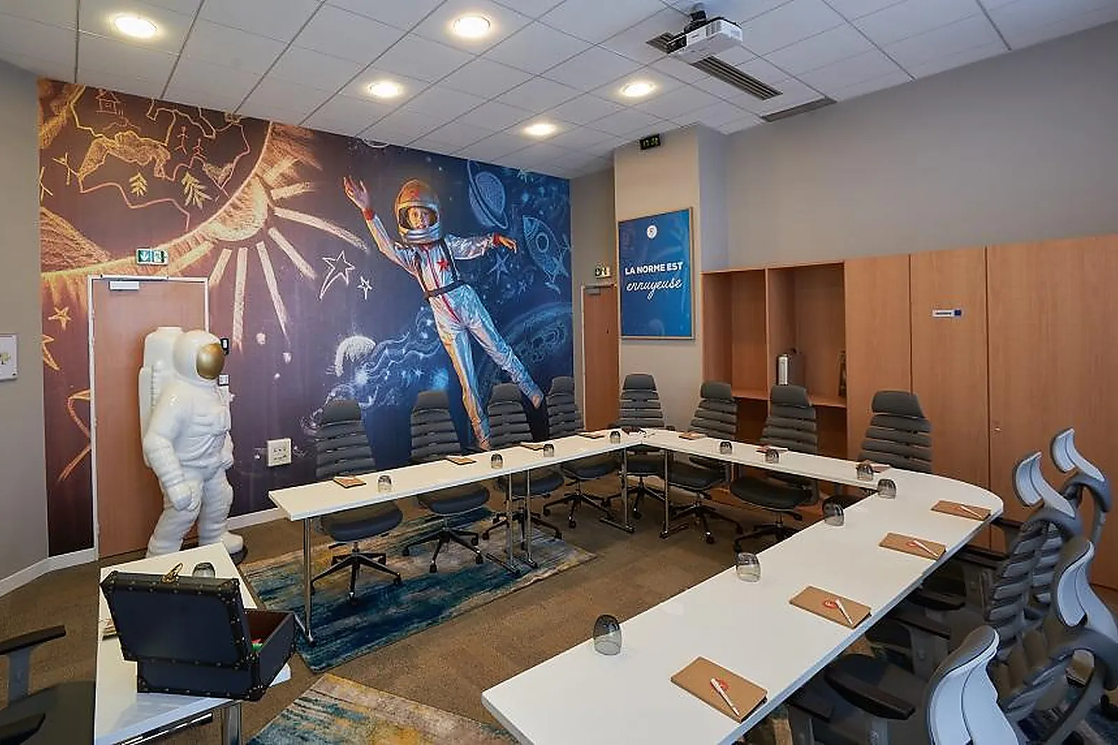 Lieux événementiels, BEST WESTERN PLUS PARIS SACLAY