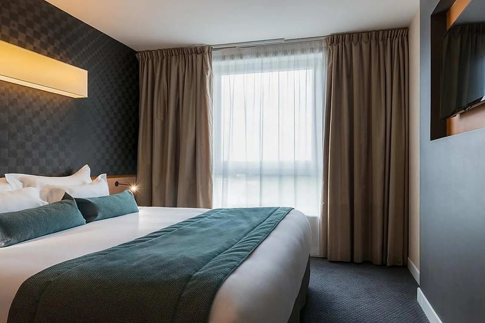 Lieux événementiels, BEST WESTERN PLUS PARIS SACLAY