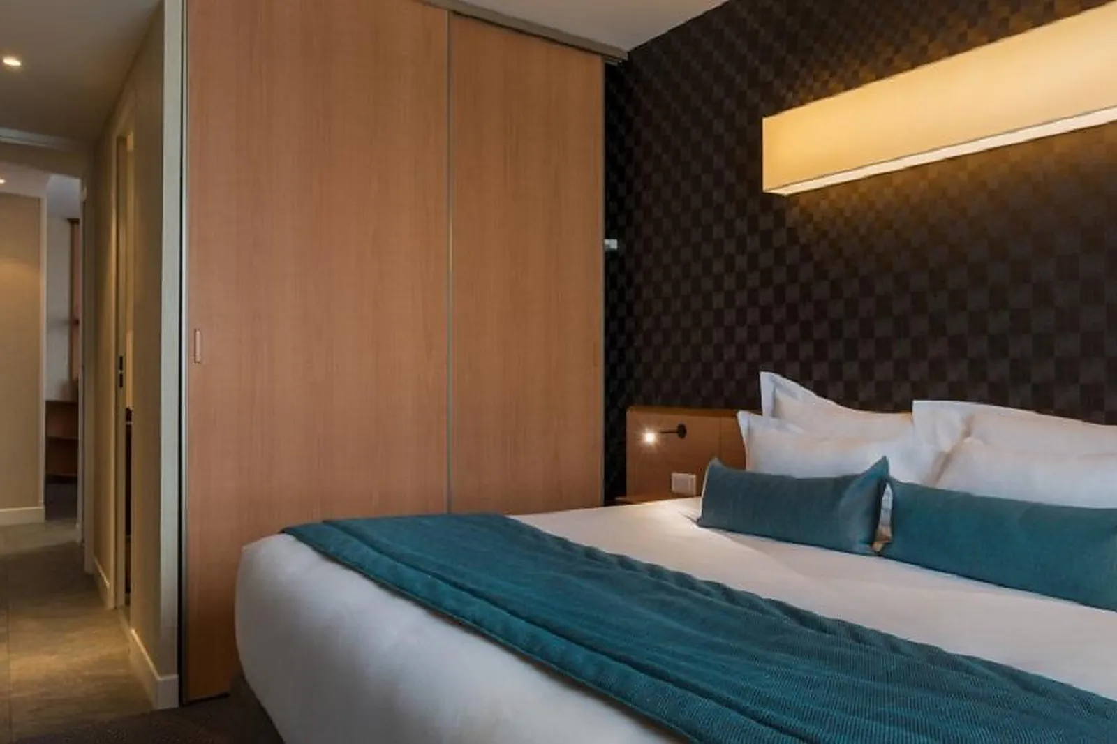 Lieux événementiels, BEST WESTERN PLUS PARIS SACLAY